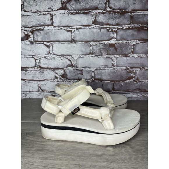 Teva Flatform Universal Mesh Platform Sandals White Mesh Strappy Women 8M US/39 - Picture 14 of 16